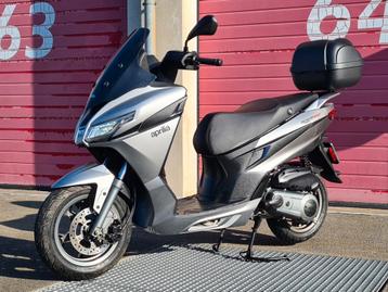 Aprilia SXR50 scooter 50cc 4t IGET Piaggio 2021 sxr 50 beschikbaar voor biedingen