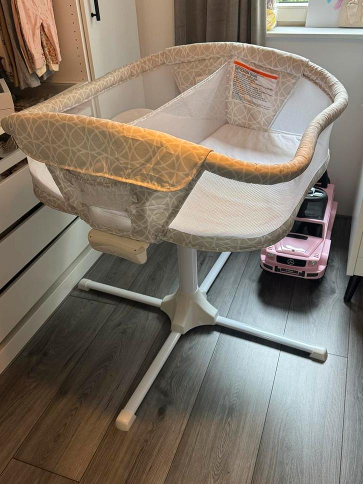 Te koop Halo Bassinest Twin Sleeper - Wieg, Kinderen en Baby's, Babywiegjes en Ledikanten, Zo goed als nieuw, Wieg, Ophalen