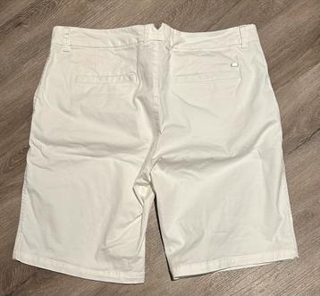 Tommy Hilfiger korte broek L/XL beschikbaar voor biedingen