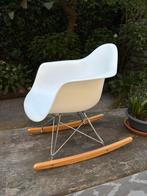 Eames RAR | schommelstoel Junior Replica, Kinderen en Baby's, Ophalen of Verzenden, Gebruikt, Stoel(en)