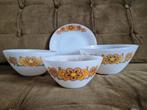 3 delige set nestschalen en bord Jena Glas, Huis en Inrichting, Keuken | Servies, Gebruikt, Ophalen of Verzenden, Glas, Bord(en)