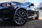 BMW X4 XDrive30i M Sport / PANODAK / KEYLESS / HUD / CAMERA, Automaat, 1998 cc, Gebruikt, Zwart