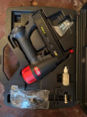 Nieuwe Senco S150LS tacker in doos beschikbaar voor biedingen