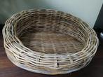 mand, hondenmand gevlochten rotan 72 x 60 cm, Dieren en Toebehoren, Hondenmanden, Ophalen, Zo goed als nieuw, Riet