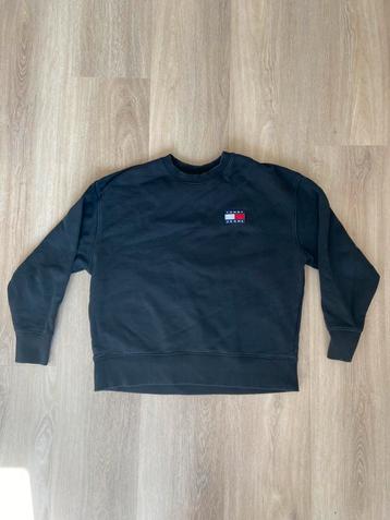 Zwarte Tommy Jeans trui, maat L beschikbaar voor biedingen