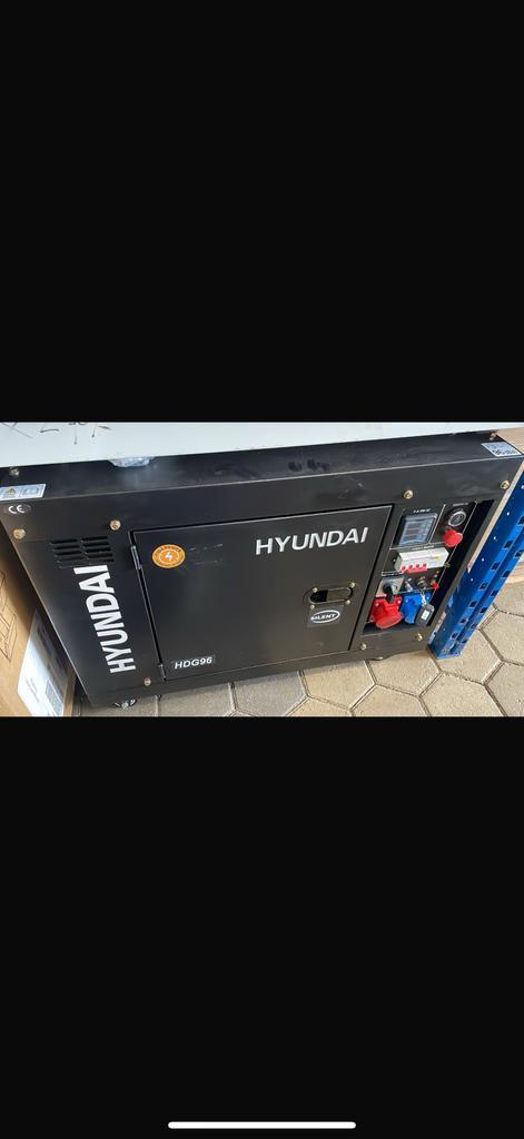 HYUNDAI HDG90 Heavy duty diesel generator 400V 7,5Kva, Doe-het-zelf en Verbouw, Aggregaten, Nieuw, Dieselolie, Ophalen of Verzenden