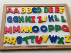 Magnetisch letterbord, Kinderen en Baby's, Speelgoed | Houten speelgoed, Ophalen of Verzenden, Zo goed als nieuw
