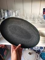 Hema Serveerschaal - Grijs/Groen - Aardewerk, Huis en Inrichting, Keuken | Servies, Ophalen of Verzenden, Effen, Aardewerk, Schaal of Schalen