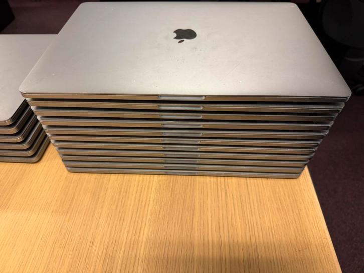 Partij Apple 26 MacBook Pro 13 15 16 Touch Bar i7 i9 Defect, Computers en Software, Windows Laptops, Niet werkend, 15 inch, SSD