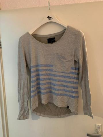 Grijs/blauwe shirt van de H&M. Maat M.  beschikbaar voor biedingen