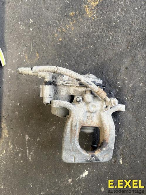 Elektronische Remklauw Rechts Renault Kadjar vanaf 2015, Auto-onderdelen, Remmen en Aandrijving, Renault, Gebruikt, Herkomst onderdeel bekend