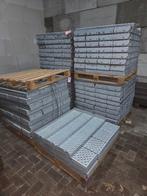 stalen griptrede - traptrede -, Ophalen, Nieuw, IJzer