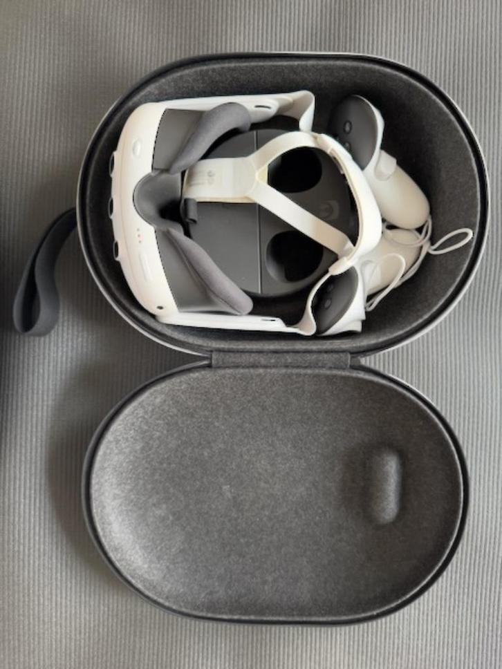 Meta Quest 3 (512GB), Spelcomputers en Games, Virtual Reality, Zo goed als nieuw, Overige platformen, VR-bril, Ophalen of Verzenden