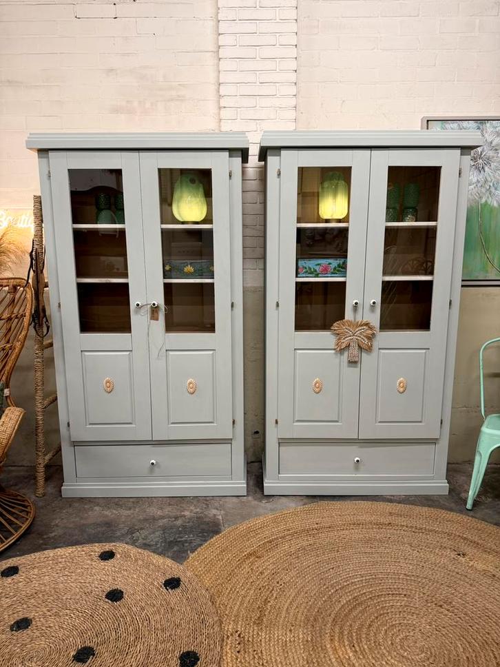 2 buffetkasten servieskast vitrinekast meidenkast linnenkast, Huis en Inrichting, Kasten | Ladekasten, Zo goed als nieuw, 200 cm of meer