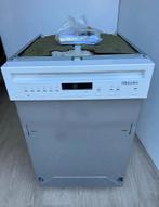 Miele vaatwasser smalle model 1,5 jaar oud nog nieuw., Ophalen, Minder dan 85 cm, Minder dan 10 liter, Zo goed als nieuw
