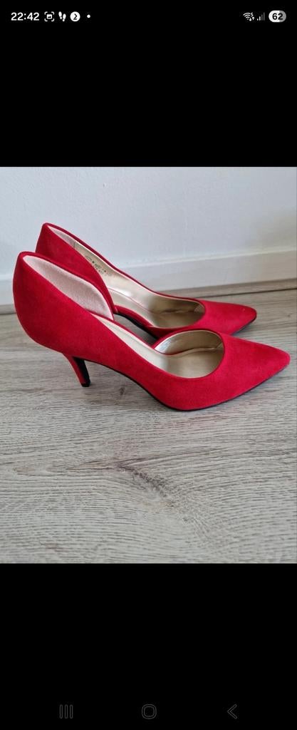Schoenen, Kleding | Dames, Schoenen, Schoenen met lage hakken, Nieuw, Ophalen of Verzenden, Rood