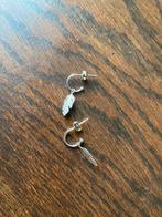 Zilveren Zinzi oorbrllen met veertjes, Ophalen of Verzenden, Zo goed als nieuw, Zilver