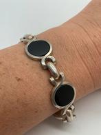 K528 Prachtige zilveren armband met onyx, Met edelsteen, Armband, Ophalen of Verzenden, Zilver