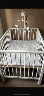Witte box zonder mobiel!, Kinderen en Baby's, Babywiegjes en Ledikanten, Ophalen of Verzenden, Zo goed als nieuw, Ledikant