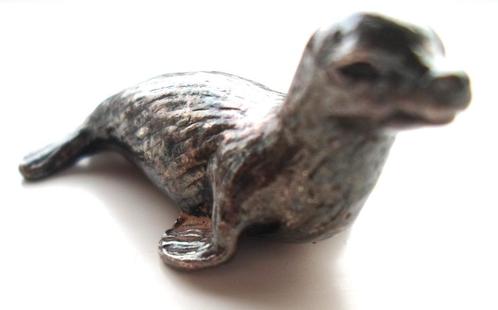 Zilvertin zeehond., Verzamelen, Beelden en Beeldjes, Zo goed als nieuw, Dier, Ophalen of Verzenden