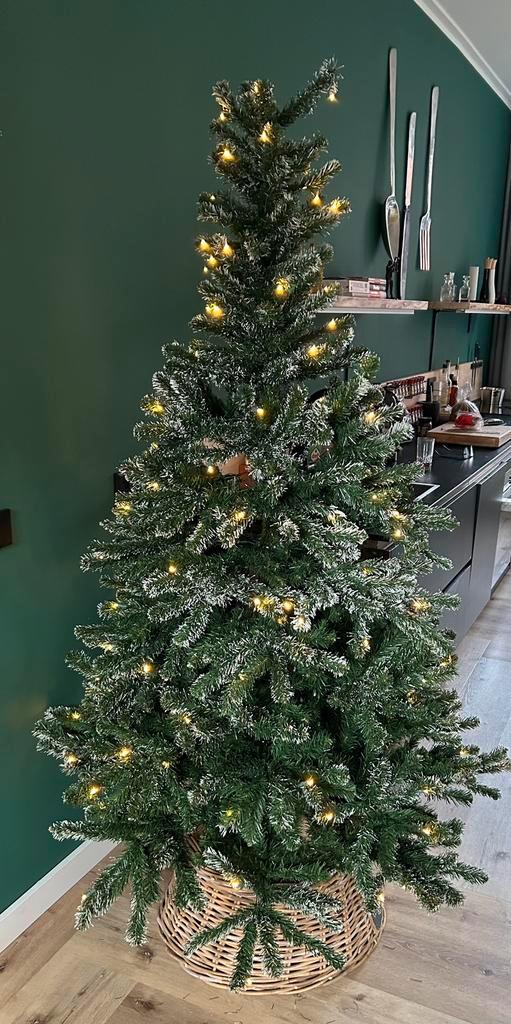 Prachtige kwaliteits kunstkerstboom, Diversen, Kerst, Gebruikt, Ophalen