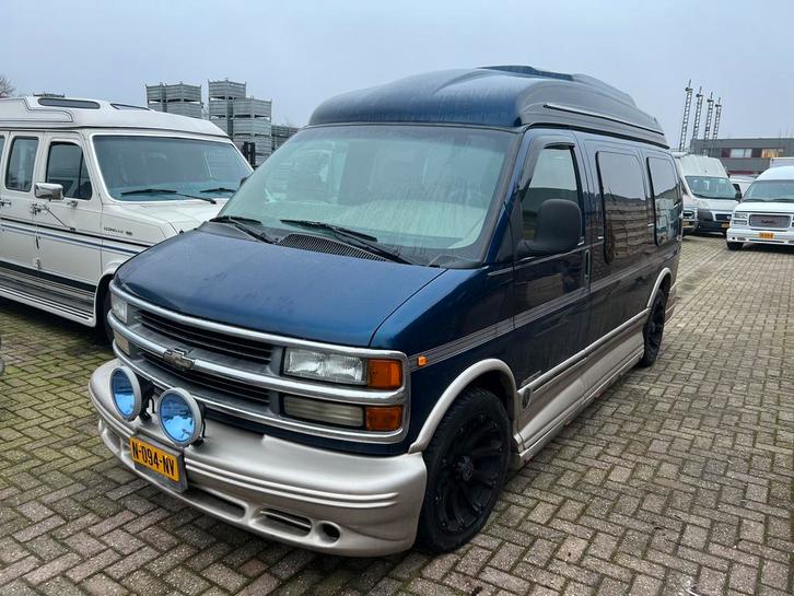 2002 Chevrolet Express Camper LPG *PERFECT ONDERHOUDEN*, Auto's, Chevrolet, Bedrijf, Chevy Van, LPG, Overige carrosserieën, Automaat