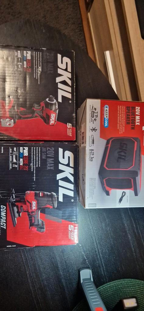 Skil Boormachine/Schroefmachine - Nieuwstaat, Doe-het-zelf en Verbouw, Gereedschap | Boormachines, Zo goed als nieuw, Boor- en Schroefmachine