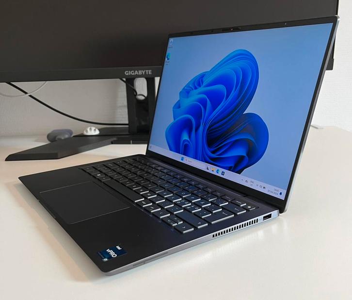 Dell Latitude 9430 | i7 | 32GB | 512GB | Ultrabook Win11 Pro, Computers en Software, Windows Laptops, Zo goed als nieuw, 14 inch