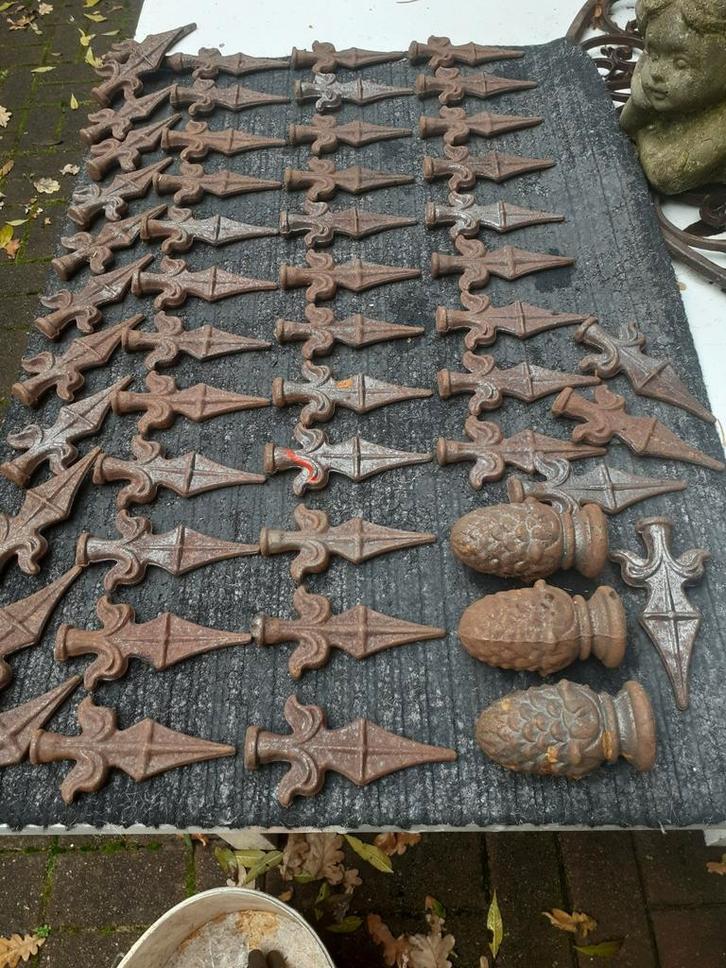 Smeedijzeren Hekpunten + Eikels - Nieuw!, Tuin en Terras, Tuinhekken en Hekwerk, Nieuw, Sierhekwerk, IJzer, Ophalen of Verzenden