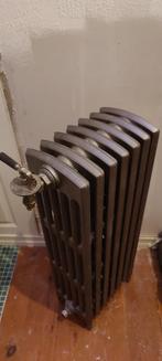 Klassieke Gietijzeren CV radiator met kraan, Minder dan 60 cm, Gebruikt, 80 cm of meer, Radiator