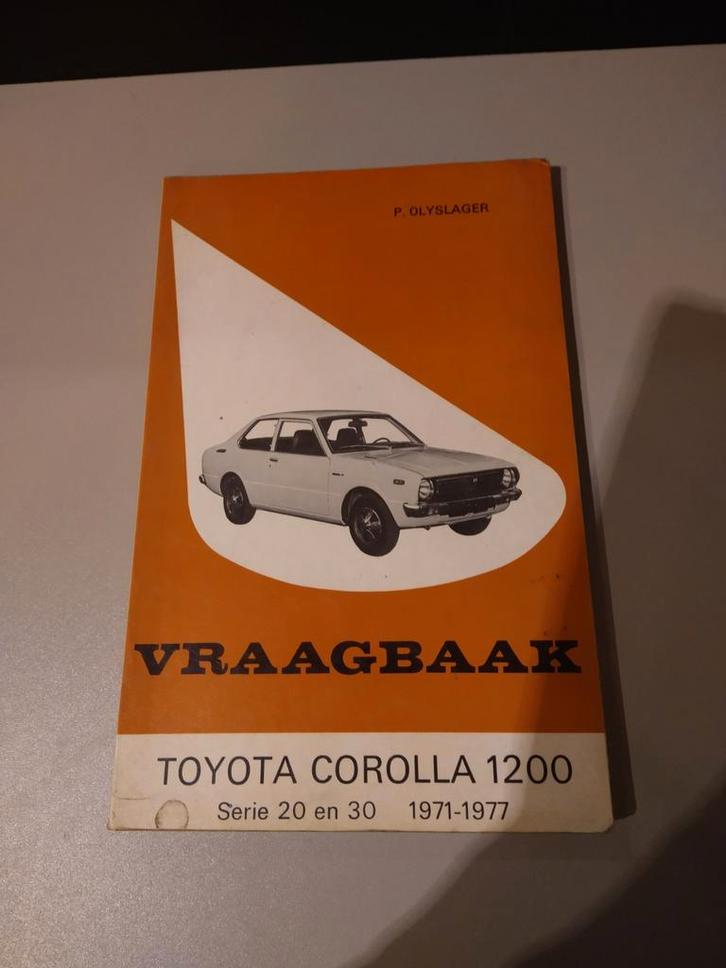 Toyota Corolla 1200 Vraagbaak - Serie 20 en 30 (1971-1977), Auto diversen, Handleidingen en Instructieboekjes, Ophalen of Verzenden