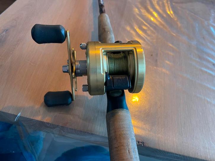 Rozemeijer power jerk 210 in Shimano Calcutta, Watersport en Boten, Hengelsport | Roofvissen, Gebruikt, Ophalen