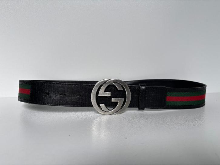 GUCCI Zwart rood zilver interlock UNISEX riem  Maat 85, Kleding | Heren, Riemen en Ceinturen, Zo goed als nieuw, Riem of Ceintuur