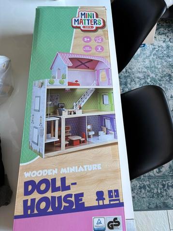 Poppenhuis (hout)inc toebehoren mini matters wooden dollhaus beschikbaar voor biedingen