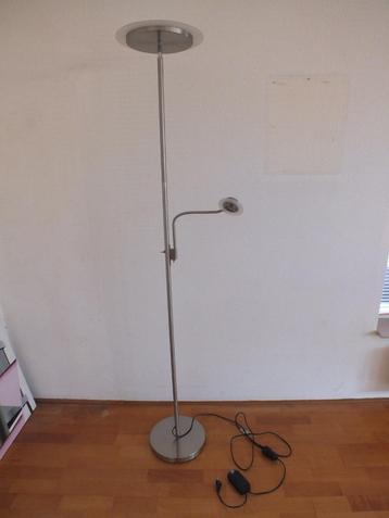 Staande schemerlamp met leeslamp  beschikbaar voor biedingen