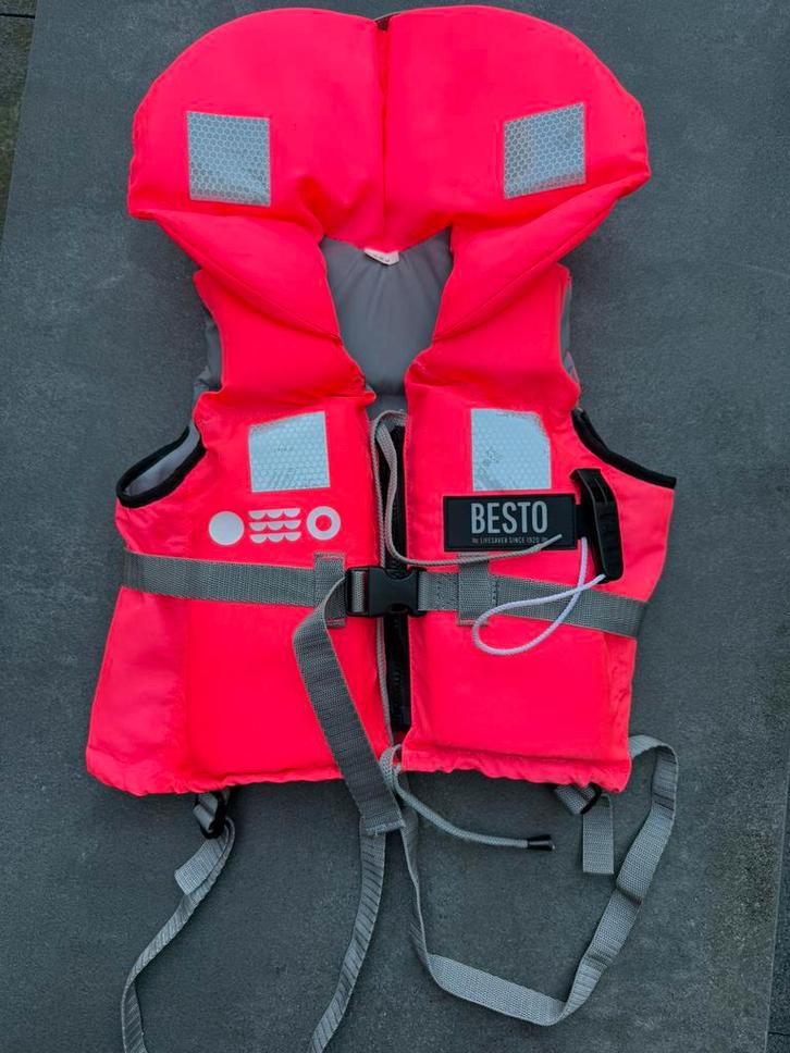 Roze Reddingsvest besto 15-20kg, Watersport en Boten, Watersportkleding, Zo goed als nieuw, Reddingsvest of Zwemvest, Kind, Ophalen of Verzenden