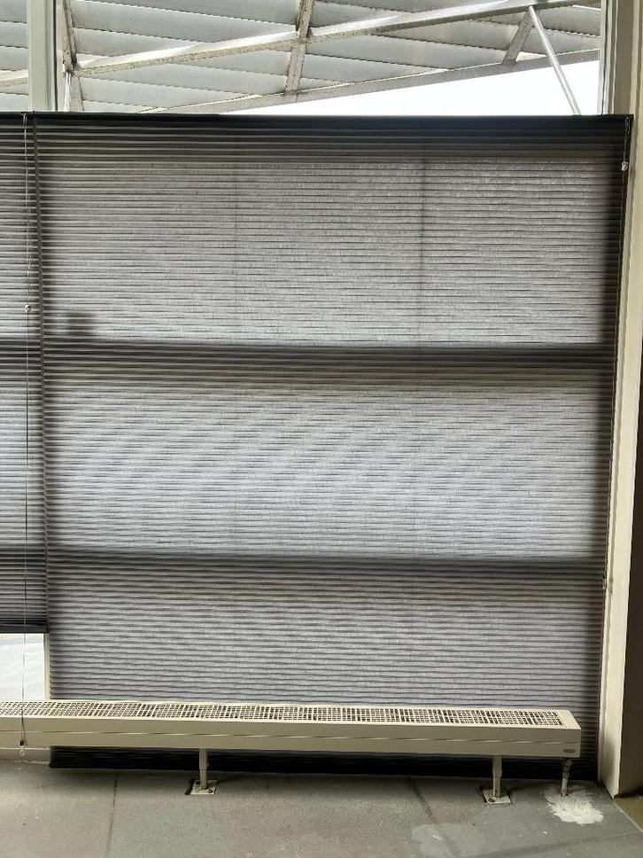 3 Luxaflex duettes in verschillende maten, Huis en Inrichting, Overige Huis en Inrichting, Gebruikt, Ophalen