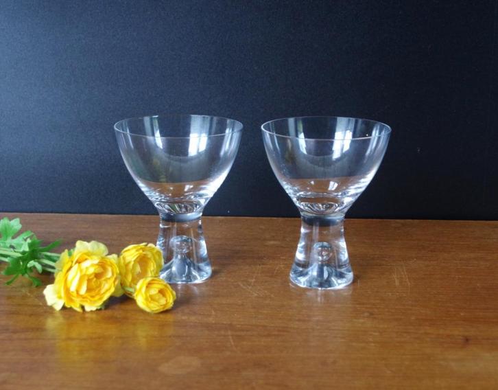 Tapio Wirkkala - Tapio - 2 champagne glazen, Huis en Inrichting, Keuken | Servies, Zo goed als nieuw, Overige stijlen, Glas, Ophalen of Verzenden