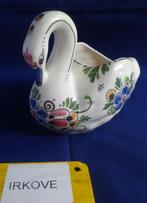 FRAAIE ZWAAN 2 STUKS * KERAMIEK * 1 Gesigneerd *, Antiek en Kunst, Antiek | Keramiek en Aardewerk, Verzenden