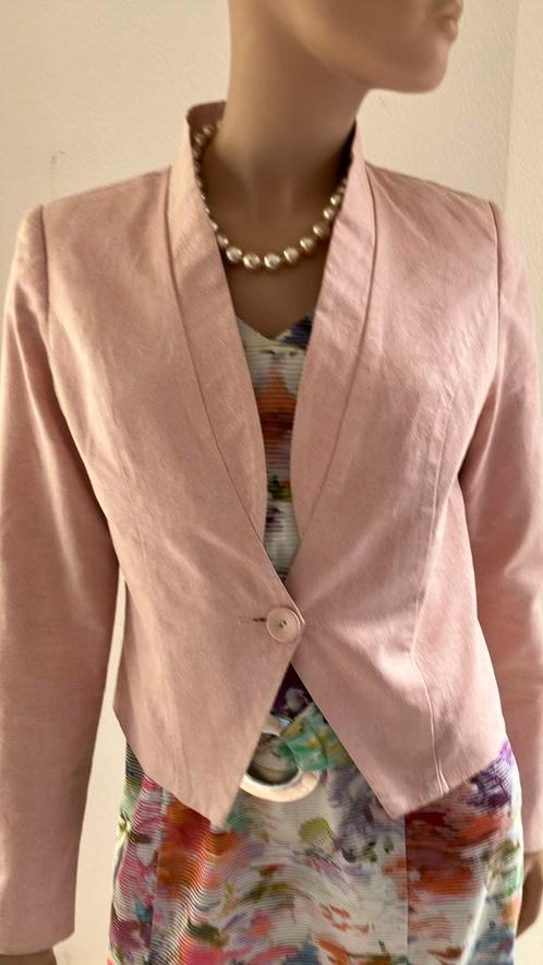 Leuk roze jasje, maat 38, merk Emma., Kleding | Dames, Blouses en Tunieken, Gedragen, Maat 38/40 (M), Roze, Ophalen of Verzenden