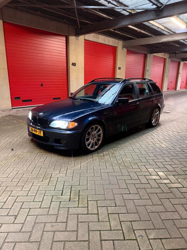 BMW E46 3-Serie 2.2 I 320i Touring 2004 Blauw, Auto's, BMW, Particulier, 3-Serie, ABS, Airbags, Airconditioning, Alarm, Android Auto