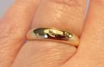 Massief 14 karaat gouden ring met 3 Diamanten, Verzenden, Zo goed als nieuw, 17 tot 18, Met edelsteen