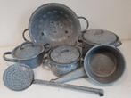 Oude emaille pannenset, Huis en Inrichting, Keuken | Potten en Pannen, Ophalen, Gebruikt, Overige materialen, Pannenset