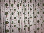 Kinderkamer gordijnen verduisterd 300cm bos dieren bomen, Ophalen, Crème, 100 tot 150 cm, 200 cm of meer