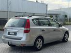 Hyundai I30 CW 2.0i i-Catcher - Panorama - Stoelverwarming -, Voorwielaandrijving, 65 €/maand, Stof, Gebruikt