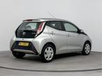 Toyota Aygo 1.0 VVT-i x-play Limited 5-Drs | Airco | Metalli, 12 maanden, Stof, Gebruikt, 4 stoelen