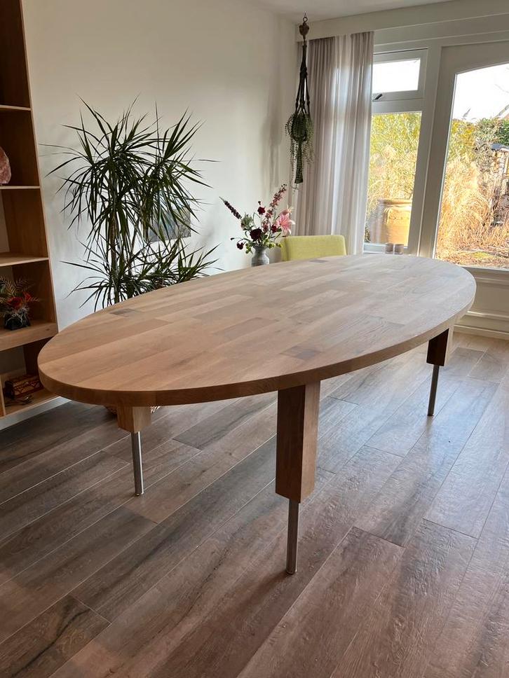 Prachtige Jelle eettafel van Pilat & Pilat, Huis en Inrichting, Tafels | Eettafels, Zo goed als nieuw, 100 tot 150 cm, 200 cm of meer