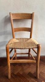 Houten stoel met biezen zitting, Antiek en Kunst, Antiek | Meubels | Stoelen en Banken, Ophalen of Verzenden