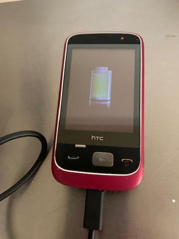 HTC Smart mobiele telefoon beschikbaar voor biedingen