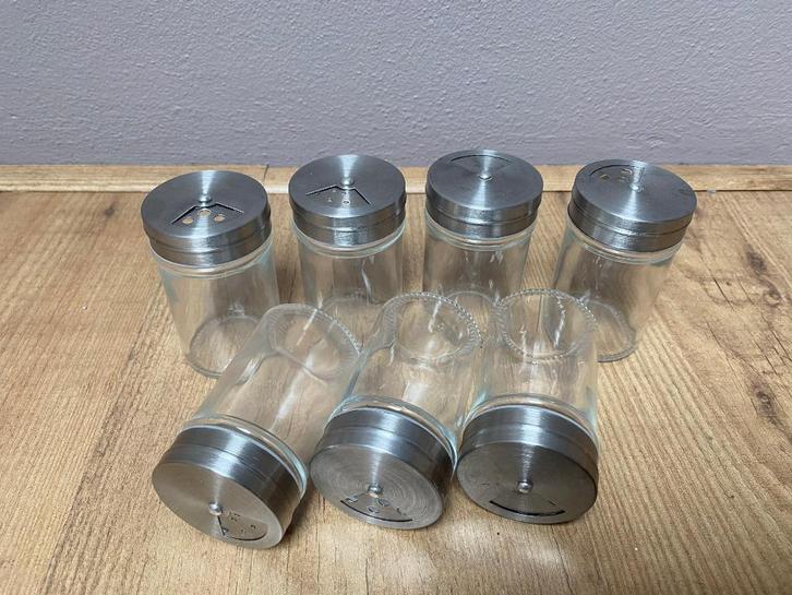 7 Kruidenpotjes van glas, Huis en Inrichting, Keuken | Keukenbenodigdheden, Zo goed als nieuw, Ophalen of Verzenden